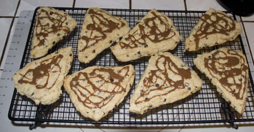 scones with chocolate glaze