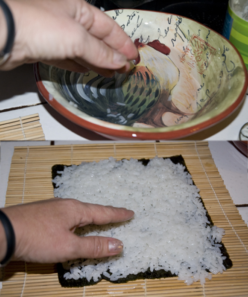 Wetting sushi rice