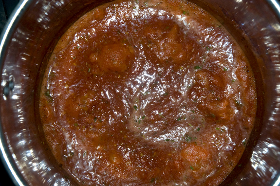 tomato sauce simmering