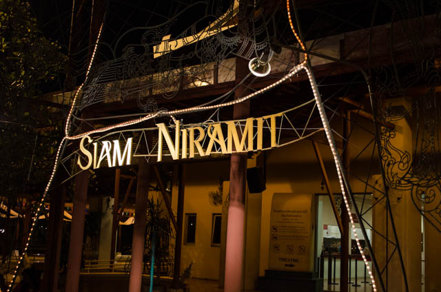 Siam Niramit show